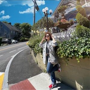 Meet your Posher, Huyền